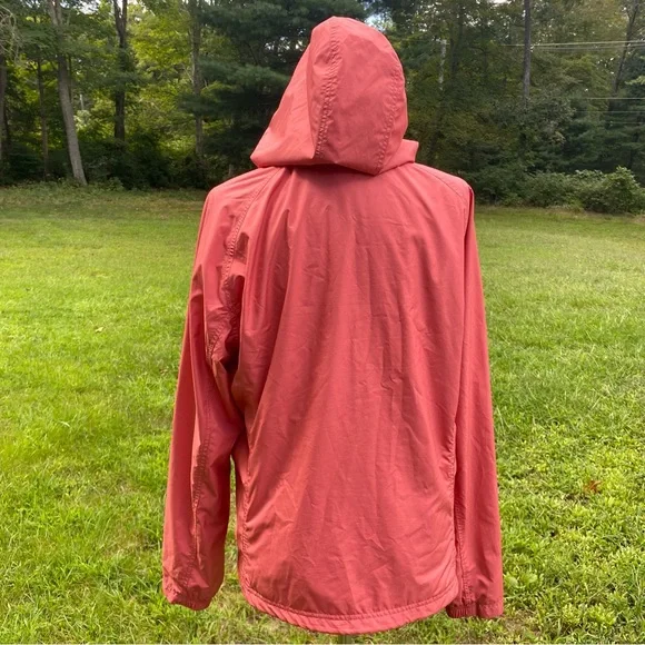PATAGONIA JACKET COAT HOODIE ZIP FRONT POCKETS WINDBREAKER SALMON PEACH SIZE L - Picture 10 of 13